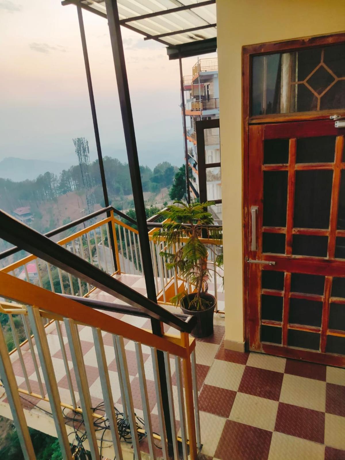 Thakur Apartment Shimla Eksteriør bilde